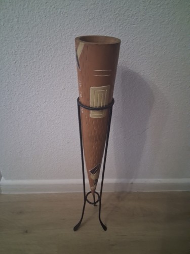 Vase icone sur socle - sur,