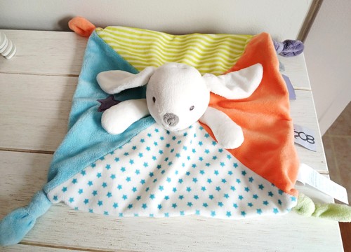 Obaibi doudou lapin carré