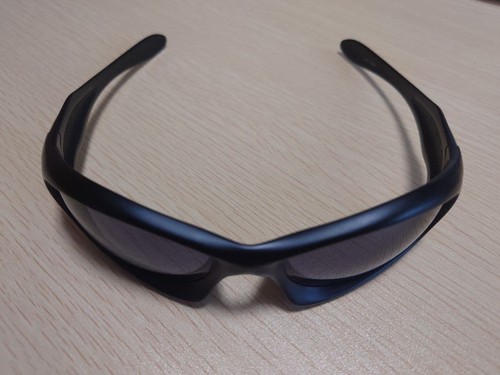 Lunettes soleil oakley - de,