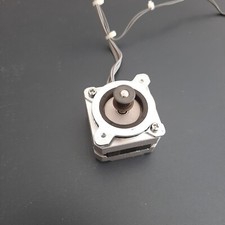 Konica Minolta Bizhub C353 C253 C203 Moteur pas à pas STP-42D0013 1.8 3.4V 1.0A