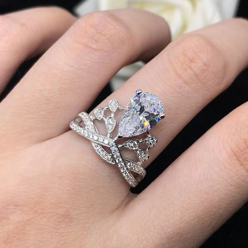 Bague couronne diamant simulé