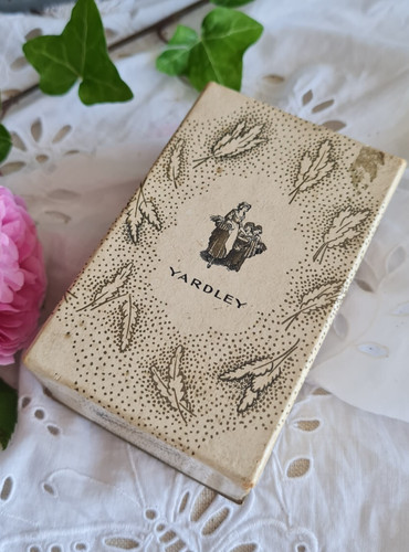 Ancienne boite poudre parfum - boite,