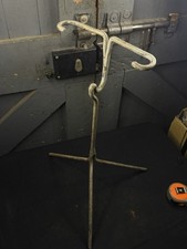 PORTE VELO ANCIEN GARAGE FER FORGE 1900’s EROICA BICI NO CYCLES PEUGEOT