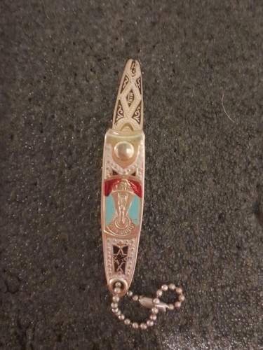 Porte clés ancien religion - porte,