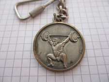 KEYCHAIN FASHION JEWELRY - VINTAGE KEYRING WEIGHTLIFTING - SPORT - esa 1