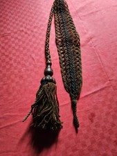 joli embrase en tissu ancien