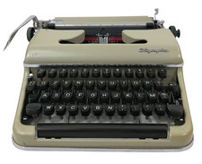 Machine À Écrire Olympia
