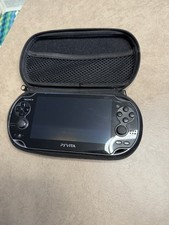ps vita console PCH-1004 + 2