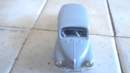 Norev renault 4cv ptt - norev,
