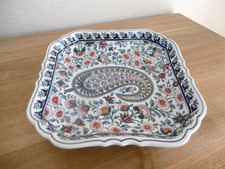 PLAT CARRE FAIENCE GIEN DECOR CACHEMIRE. ANCIEN  : 1954-1958.