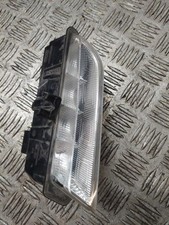 Feu de pare choc avant gauche