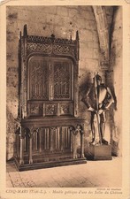 37 CINQ MARS LE CHÂTEAU