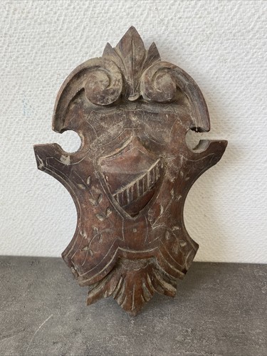 Ancien fronton bois - fronton, meuble