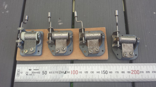 Lot mécanismes boite - 4, a