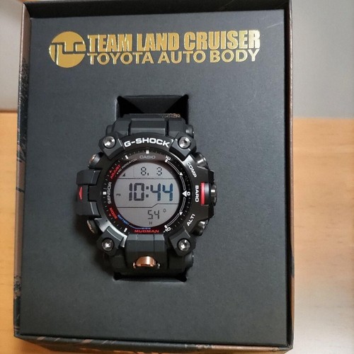 Montre solaire radio limitée