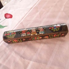 Ancien étui KADJAR , plumier