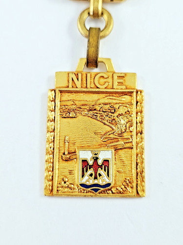 Porte cles augis - -,