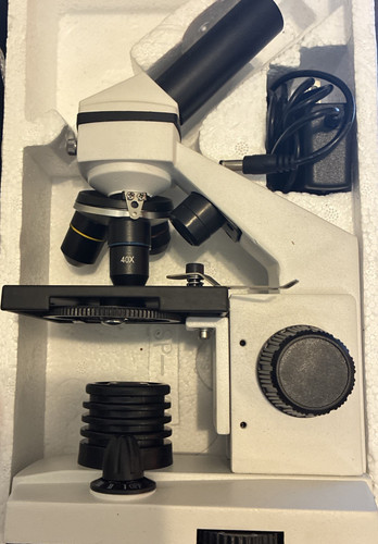 Microscope