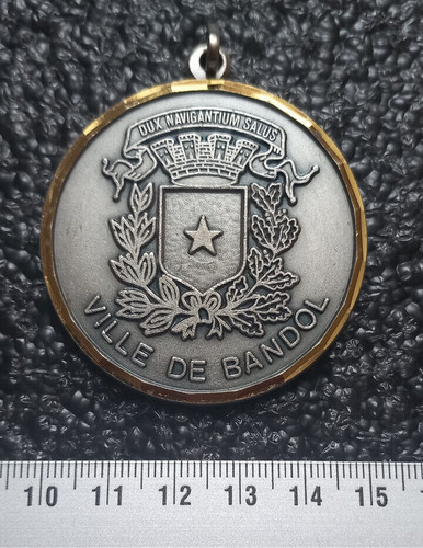Médaille argentée ville - médaille,