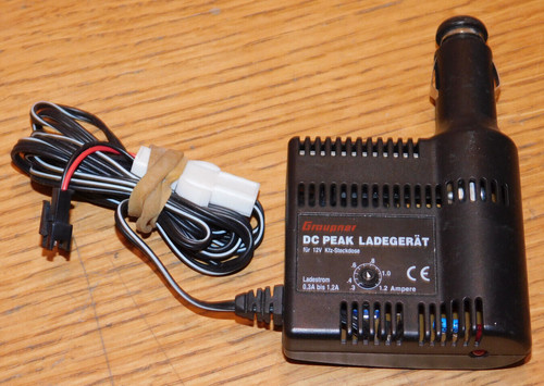 Graupner peak 12v charger - dc,