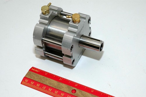 Pneumatic cylinder 5 bore - cylinder, 1.5"