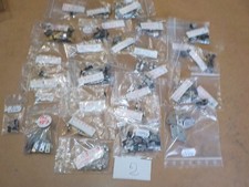 LOT DE COMPOSANT ELECTRONIQUE RADIO AMATEUR TRANSISTORS     (2)