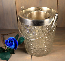 Seau à Champagne en Cristal de BACCARAT Diamant Pierreries et Support Bouteille