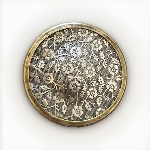 Rare grand bouton - , de