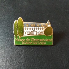 RARE PINS TOURISME MAISON DE