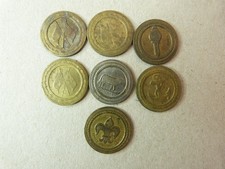 LOT  DE  7  JETONS    A CONSOMMER