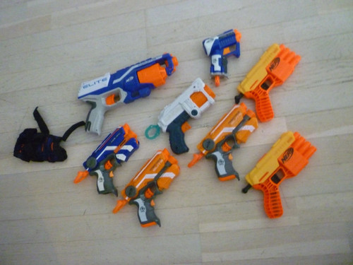 Lot pistolets nerf sans - de, 8