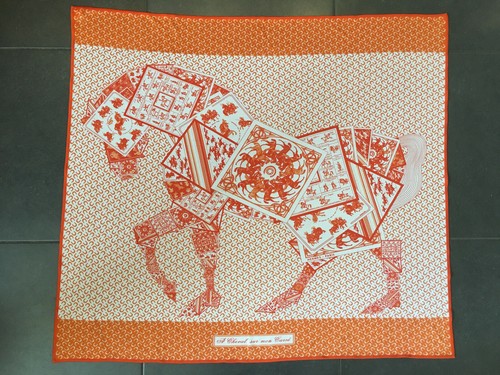 Foulard carré hermès - en, soie