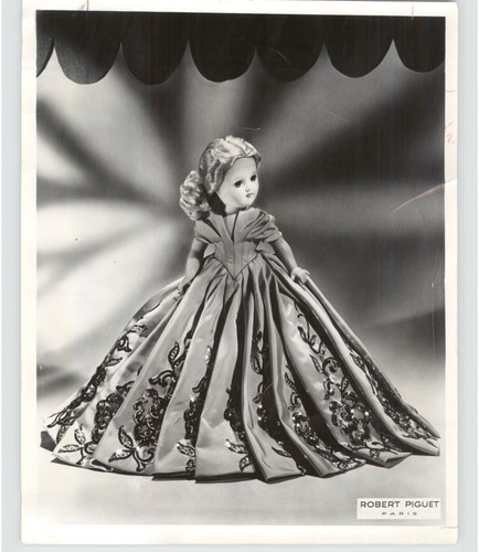 Robert piguet theatrical doll - robert,