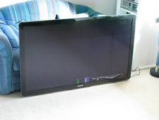 TOP TÉLÉVISEUR PHILIPS 52 PFL 560 SH DOLBY