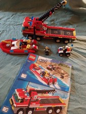 LEGO 7213 - Le camion tout-terrain et le bateau des pompiers (COMPLET) Lego City