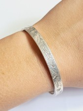 Ancien Bracelet Jonc Ciselé En Argent Sterling 925