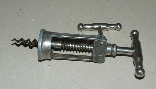 Tire bouchon b - j., boué)