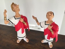 Statuette Uderzo et Goscinny St Emett