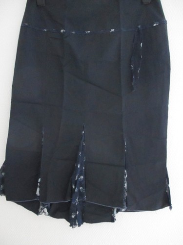 Jupe bleue évasée marque