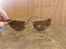 CADRE DE LUNETTES DE SOLEIL