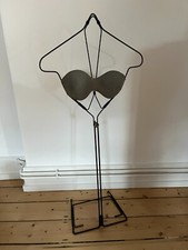 ancien mannequin fil de fer