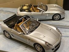 miniature 1/18 Hot Wheels Mattel Ferrari F599 Gtb amenagee cabriolet No Box