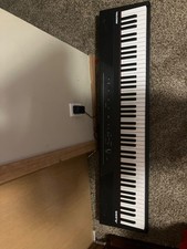 Electric piano slightly used