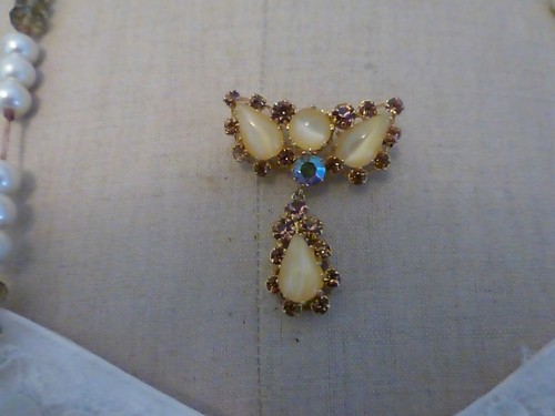 Ancienne broche strass doré - broche,