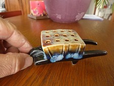 Beau Pique-Fleurs céramique