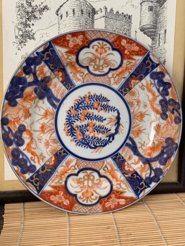 Plat décor imari - plat, en