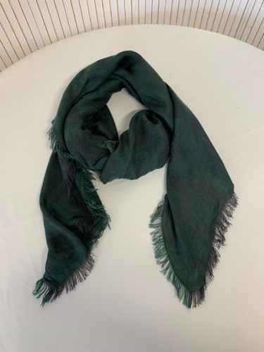 Foulard carré vert franges - à,