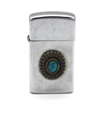 Ancien briquet à huile