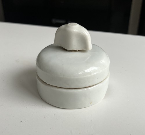 Ancien interrupteur rotatif - ancien,