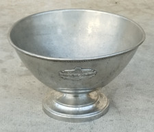 Rare vasque a champagne